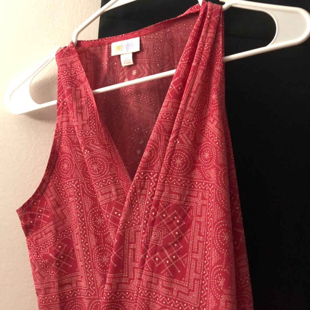 Lularoe Joy, small, mid calf length. I’m 5’4”